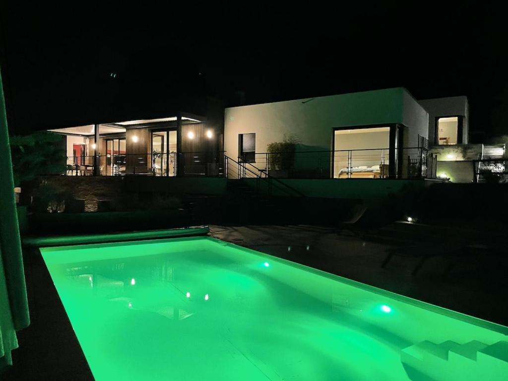 Grande Villa De Luxe Perigueux Exterior photo